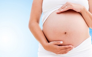 Etre enceinte après une augmentation mammaire à Tournai : grossesse et allaitement